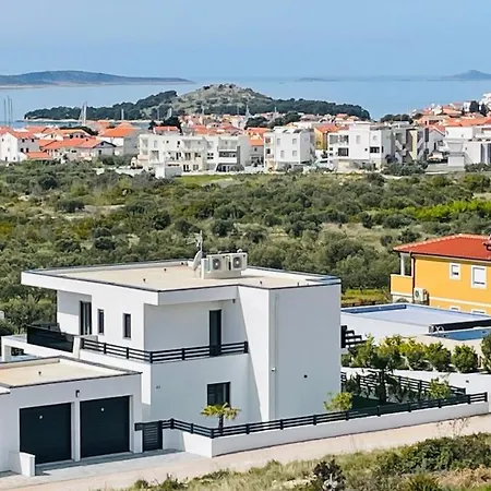 Neru I Holiday home